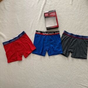 Boys Under Armour Boxerjock Briefs Red, Blue, and Gray M